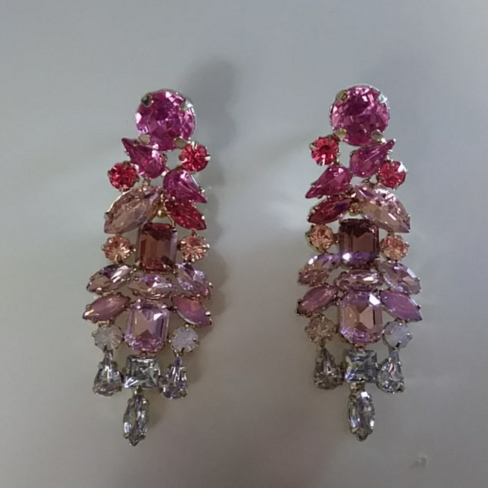 - - Stella & Ruby earring - Picture 3 of 5